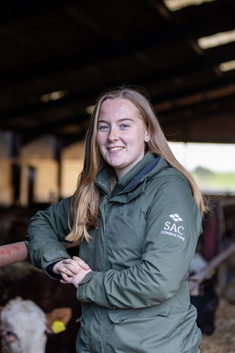 A headshot of Consultant Katrina Coutts