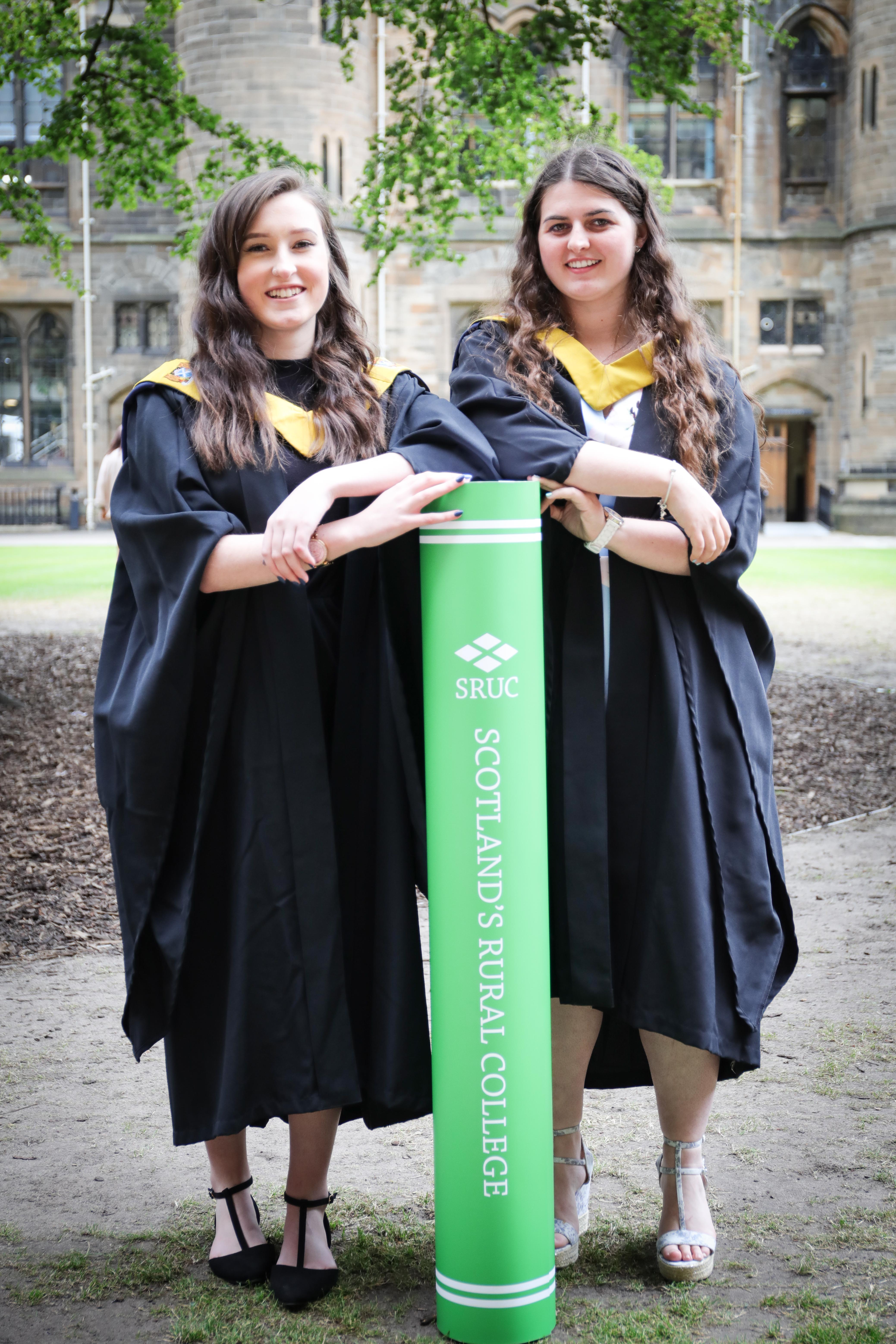 University Bachelors Gown and Mortarboard Set (Hire) – Churchill Gowns